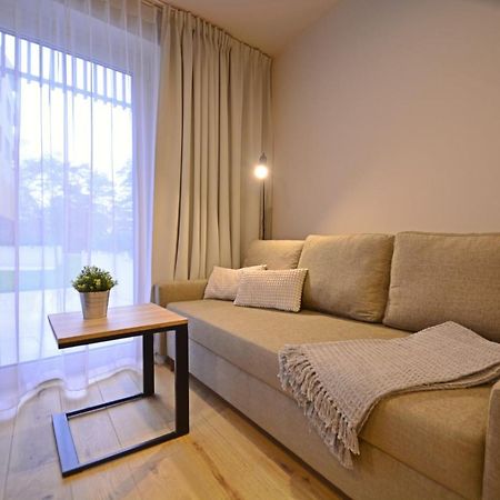 Apartamenty Bryza - Baltycki B-06 Z Tarasem, 100M Od Morza シフィノウイシチェ エクステリア 写真