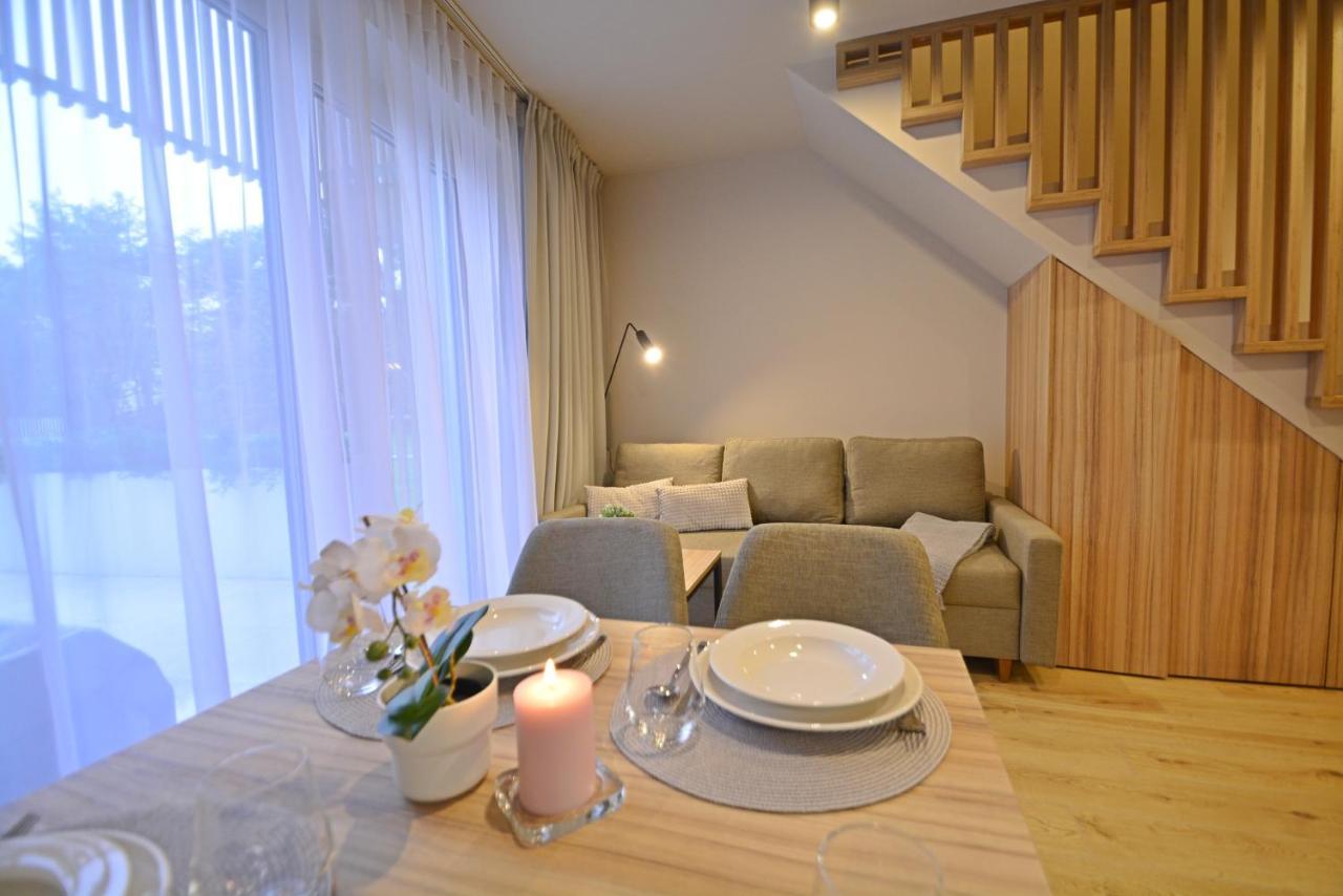 Apartamenty Bryza - Baltycki B-06 Z Tarasem, 100M Od Morza シフィノウイシチェ エクステリア 写真